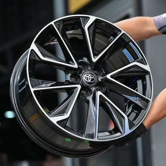 AD75H-205 17X7 5X100 ET40 CB54.1