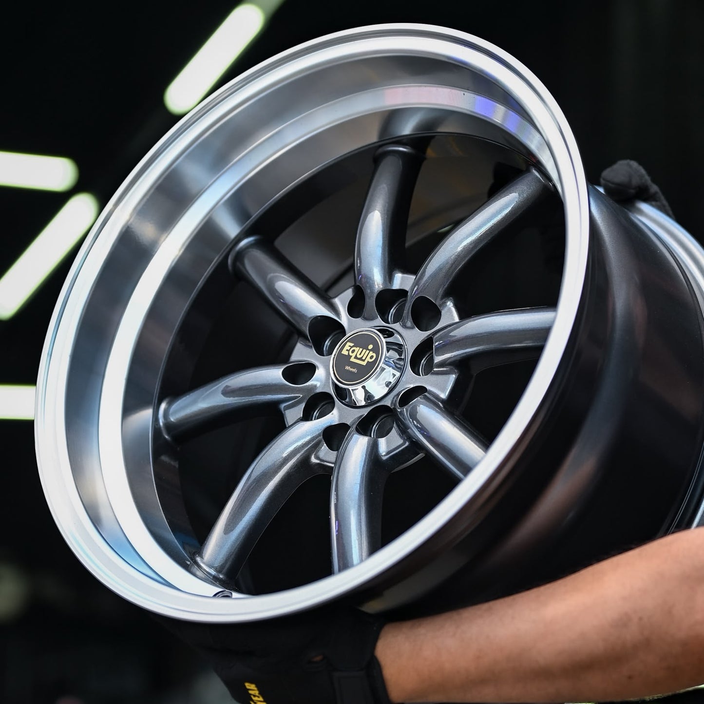 AD75H-371  17x9 10x100/114 ET0 CB73.1
