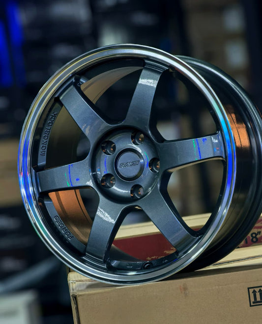 AD75H-402 17X8 5X114.3 ET42 CB73.1