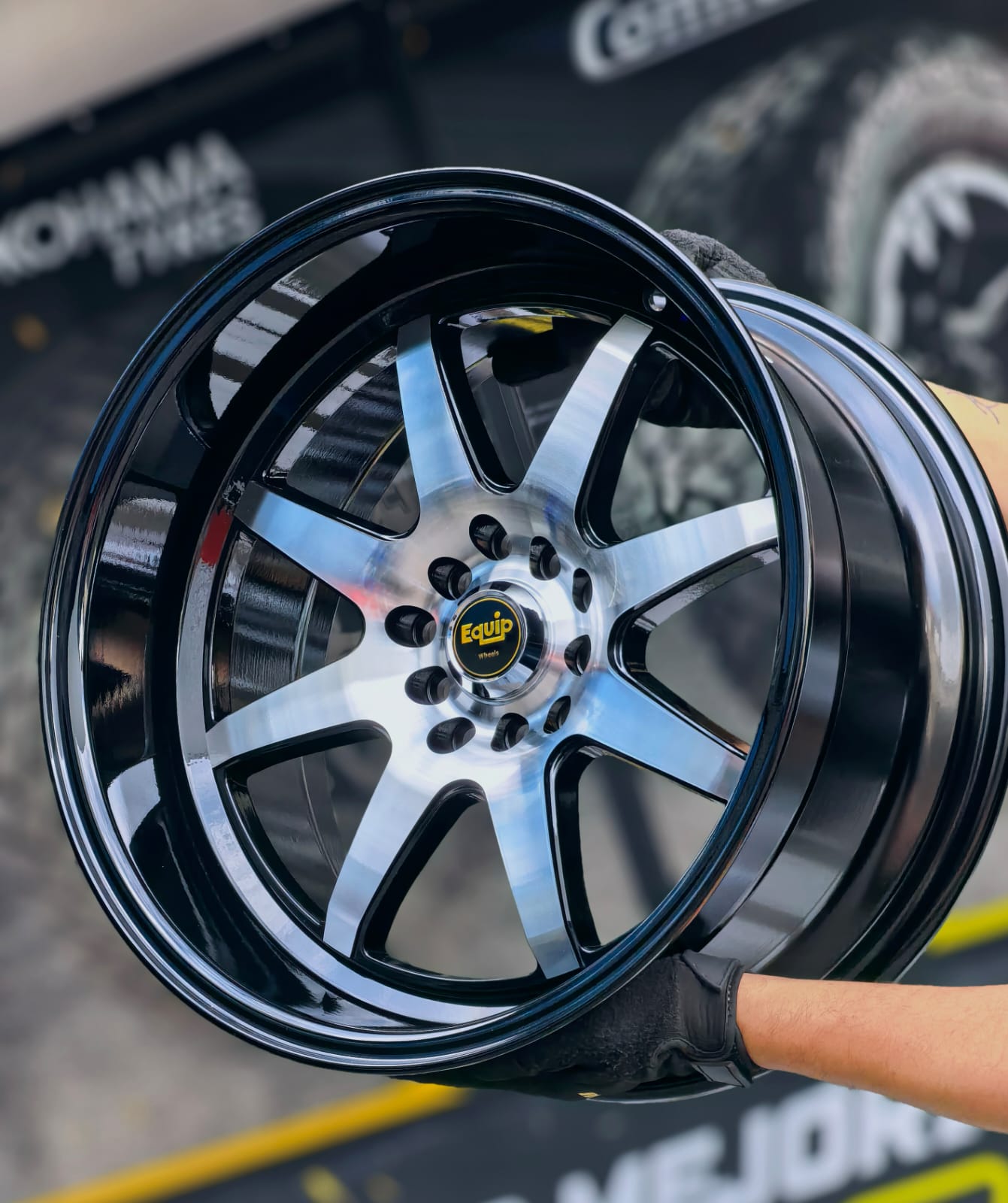 AD75H-483 17x9.0 10x100/114.3 ET0 CB73.1
