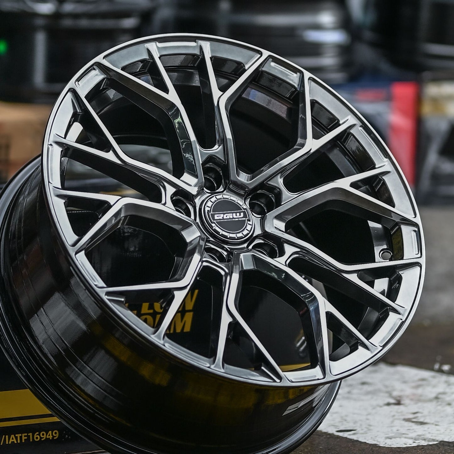 AD75H-488 17X7.5 5X114.3 ET38 CB73.1