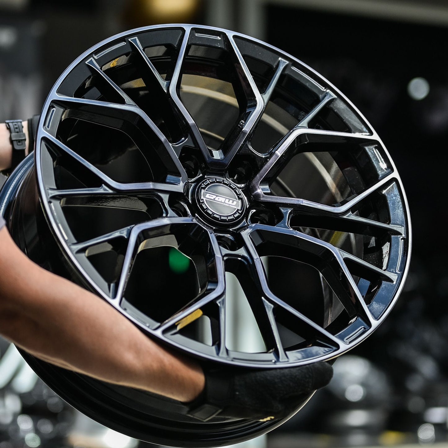 AD75H-489 17X7.5 5X114.3 ET38 CB73.1