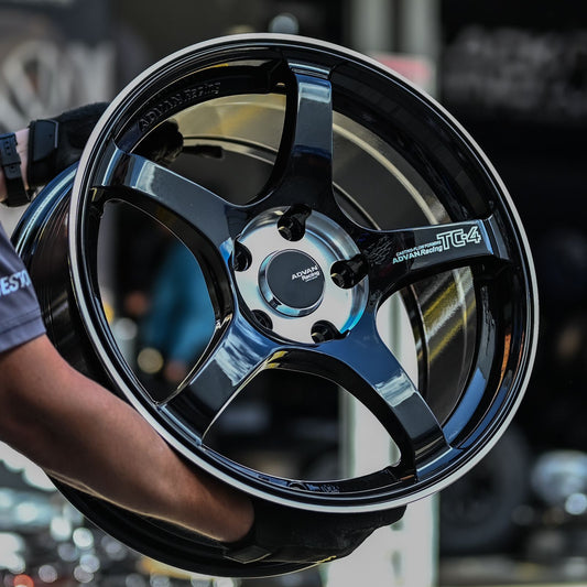 AD75H-496 17X8.0 5X114.3 ET38 CB73.1