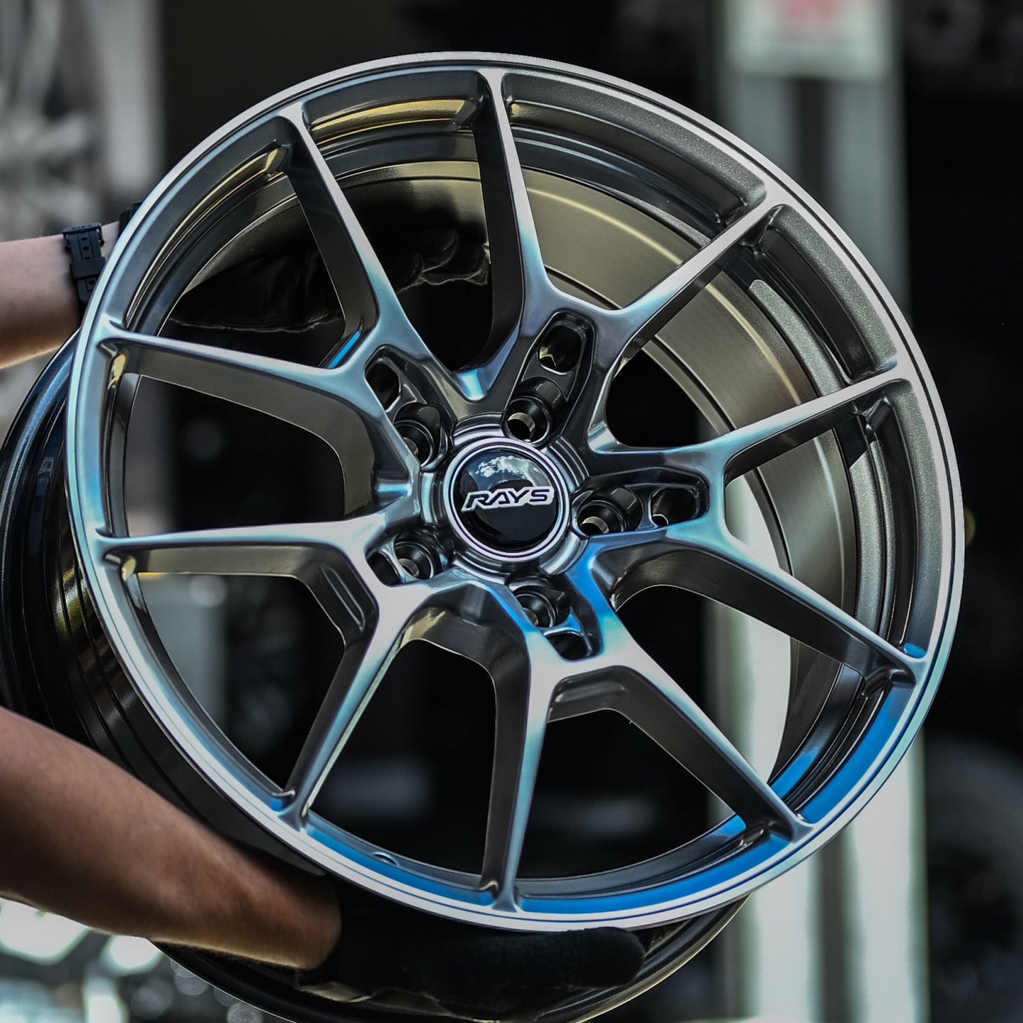 AD75H-499 17X7.5 5x114.3 ET38 CB73.1