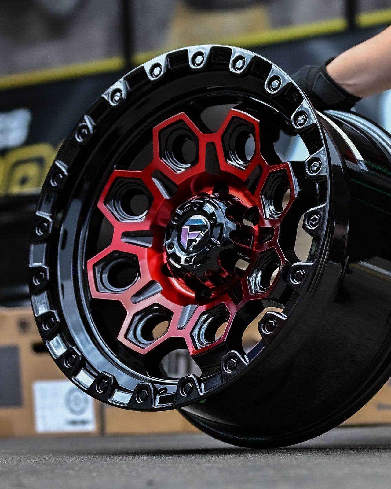 AD84X46H-80 18X9 6X139.7 ET0 CB110.1