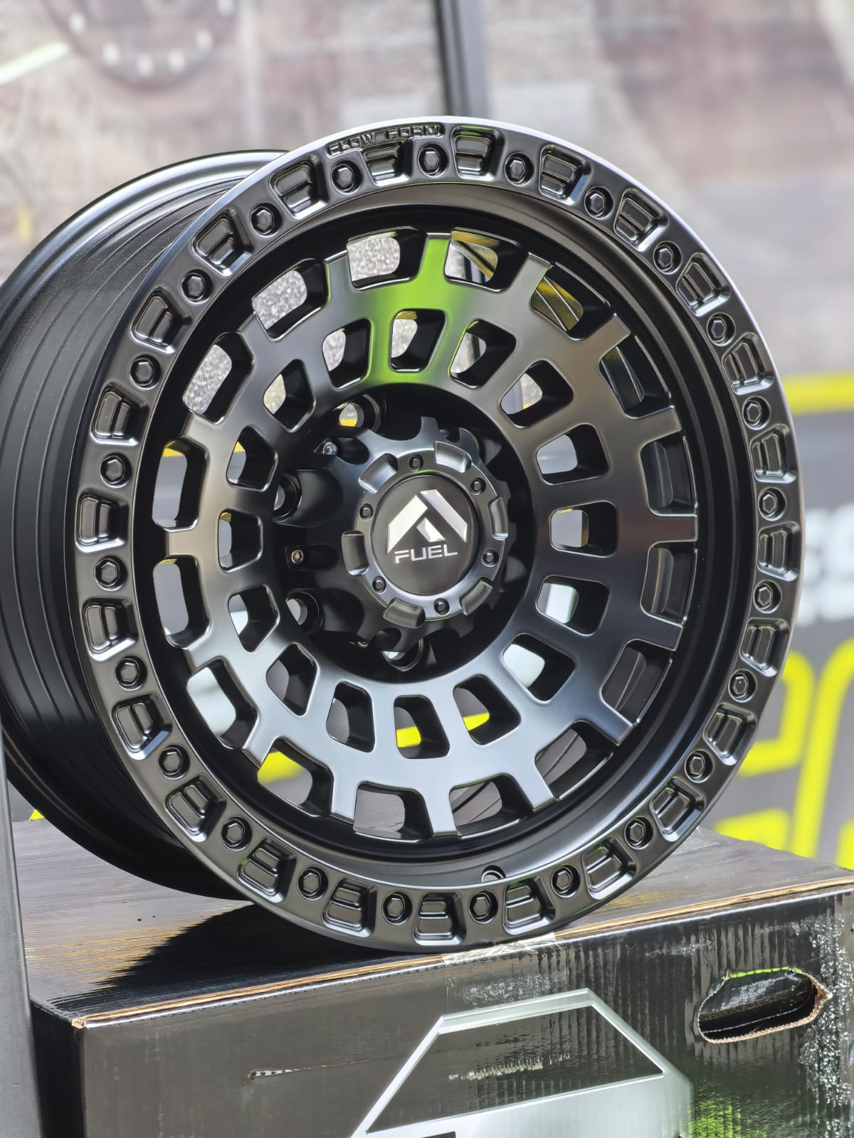 AD84X46HF-8 18x9 6X114.3/130 ET10 CB74.6