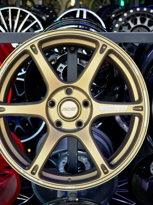AD85H-151 18X8.5 5X114.3 ET40 CB73.1