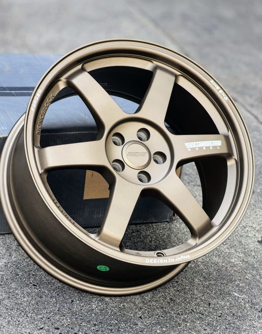 AD85H-187 18X8.5 5X100 ET42 CB73.1