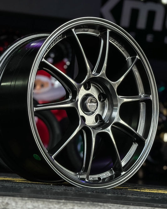 AD85H-196 18X8.5 5X114.3 ET38 CB73.1