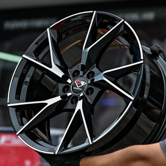 AD85H-214 18X8.0 10X100/114.3 ET35 CB73.1