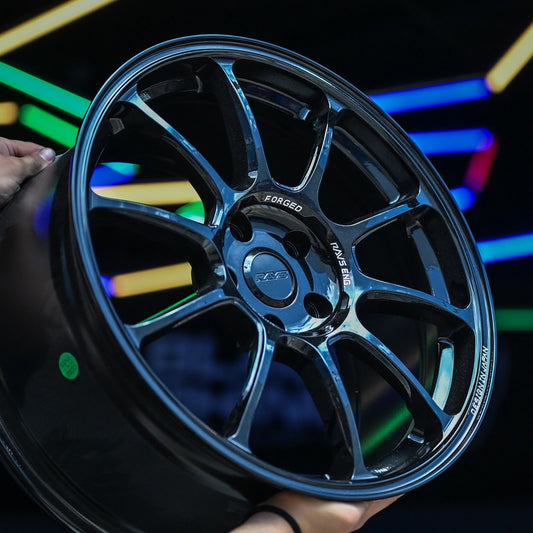 AD85H-231 18X8.5 5x114.3 ET42 CB73.1