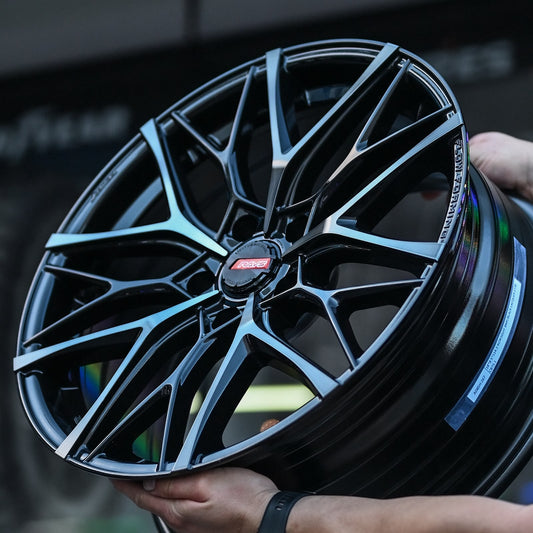 AD85H-267 18X8 5X114.3 ET38 CB73.1
