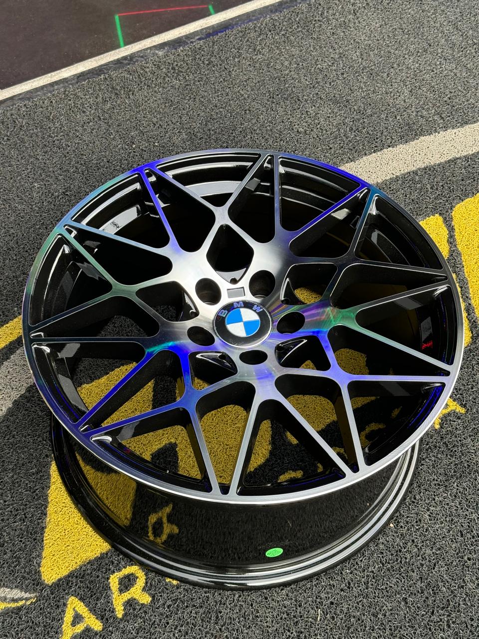 AD85HG-35 18X8.5 5X112 ET30 CB66.5