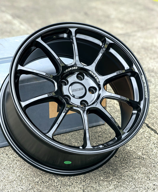 AD85HT-25 18X8.5 5X108 ET42 CB73.1
