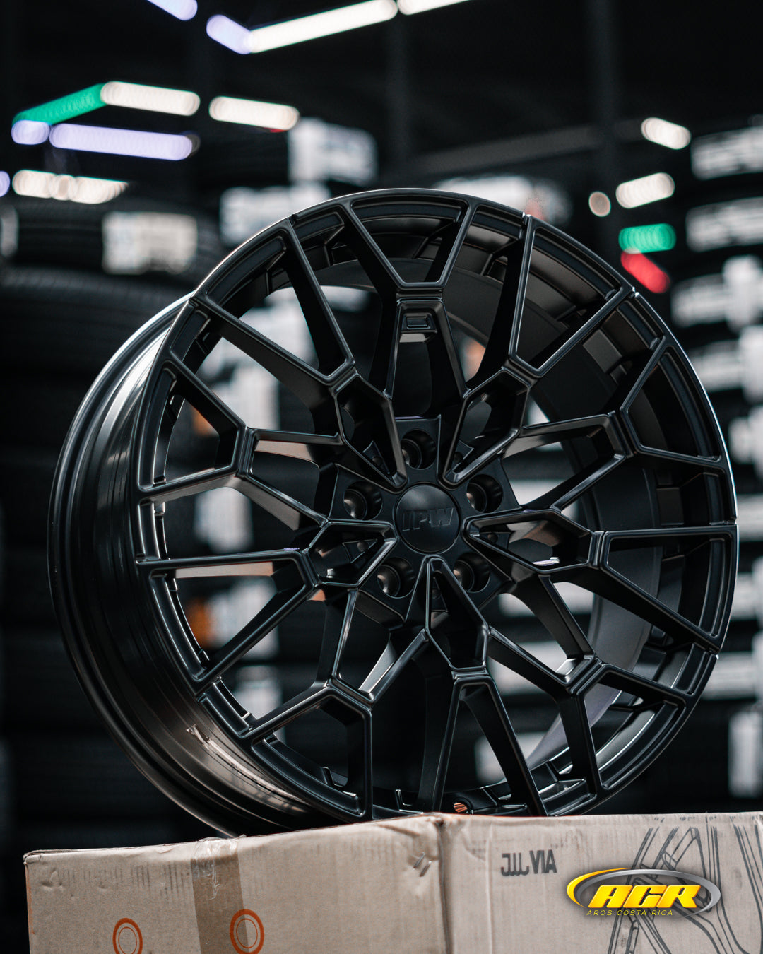 AD95HG-25 19X8 5X112 ET28 CB66.6