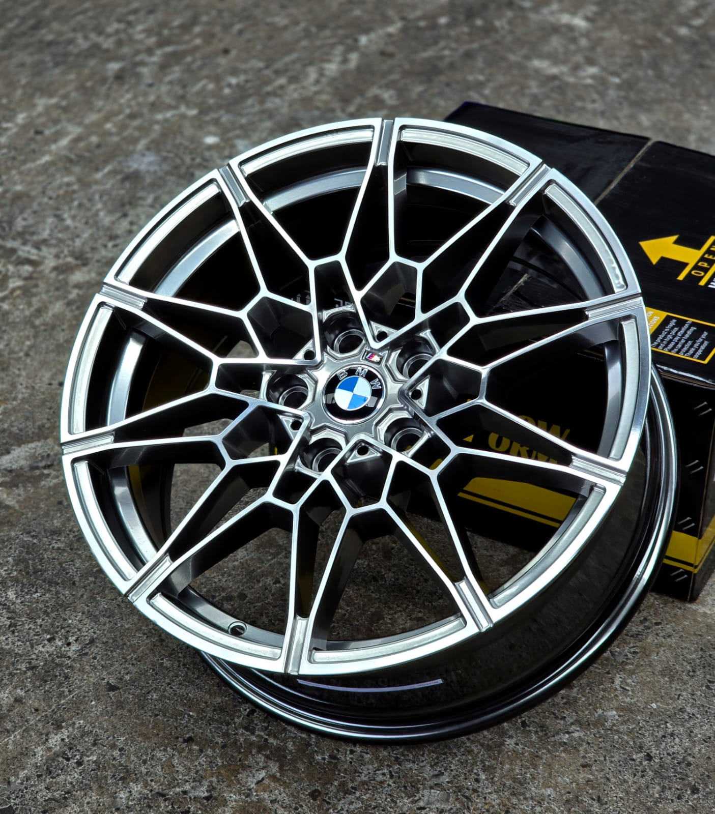 AD9M5H-37 19X8 5X120 ET40 CB72.6