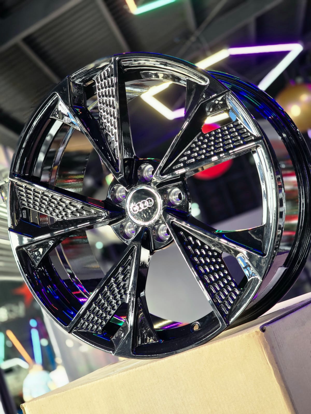 AD9M5H-60 19X8.5 5X112 ET30 CB66.45