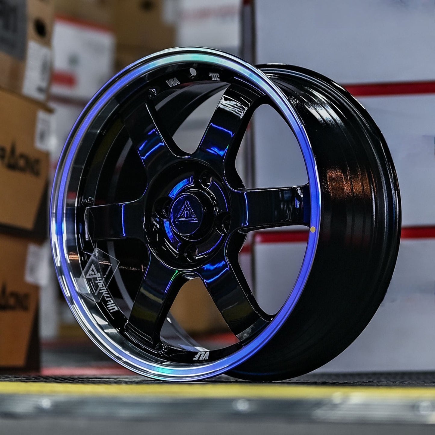 ADX84H-108 16X7 4X100 ET35 CB73.1