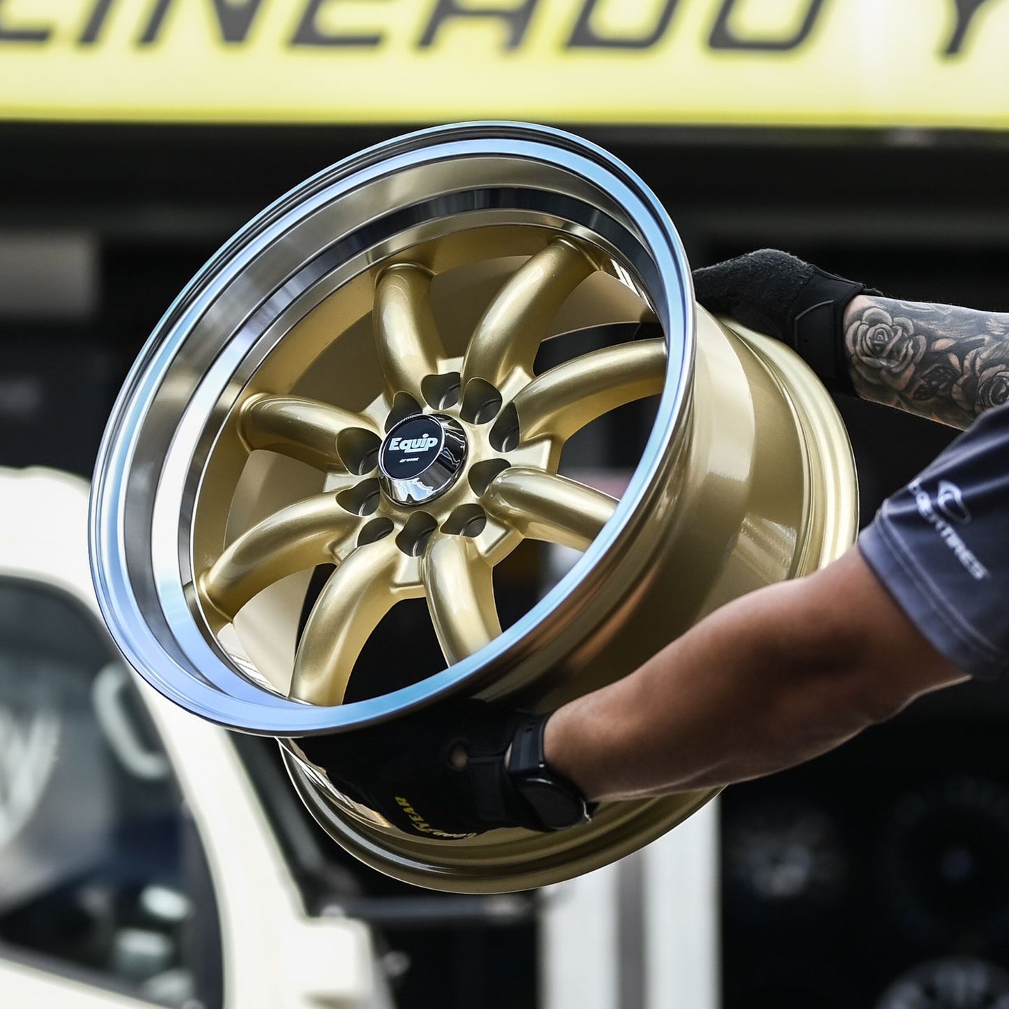 ADX85H-298 16X8 10/100/114.3 ET20 CB73.1