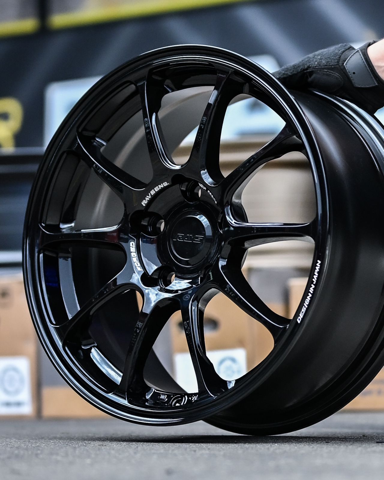 ADX85H-300 16X7 5X114.3 ET35 CB73.1