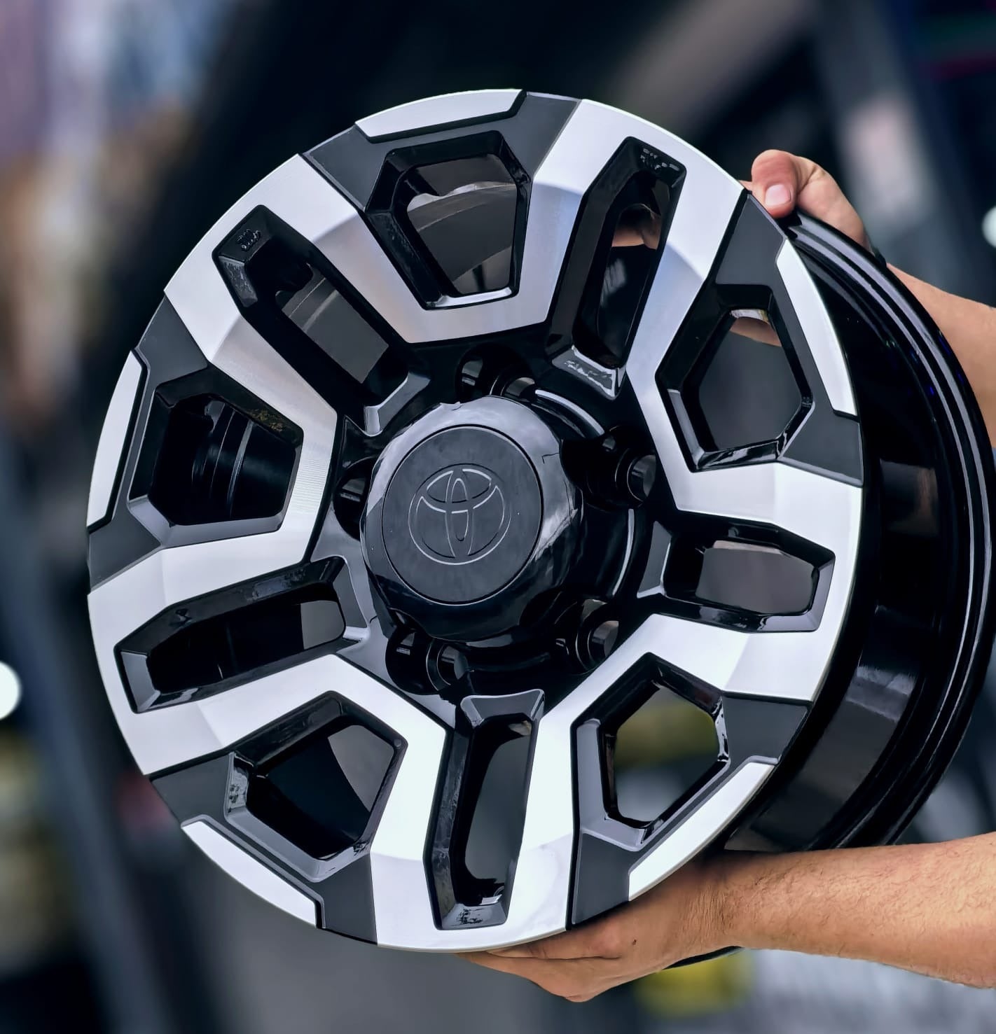 ADX85HM-08 16X7 5X150 ET0 CB110.5