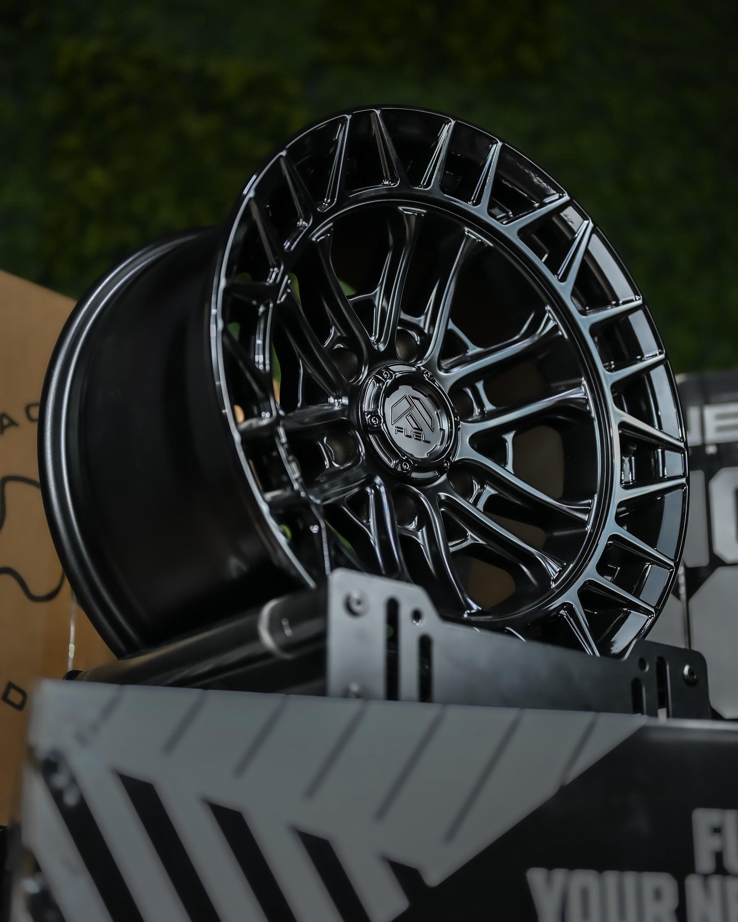 AOD74X46H-51 FUEL CELSIUS 17X9 6X139 ET1 CB106