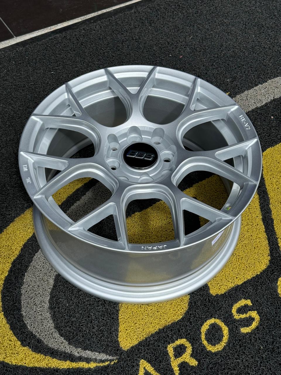 AQX74H-350 15X6.5 8X100/114.3 ET38 CB73.1