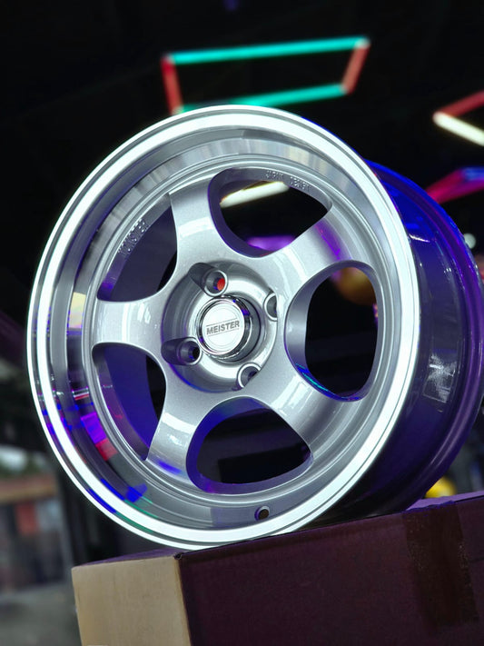 AQX74H-352 15X7 4X100 ET35 CB73.1