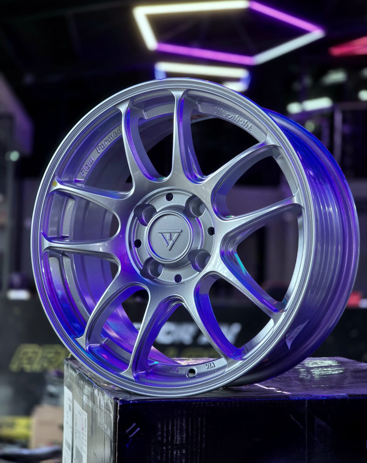 AQX74H-363 15x6.5 4x100  ET35 CB73.1