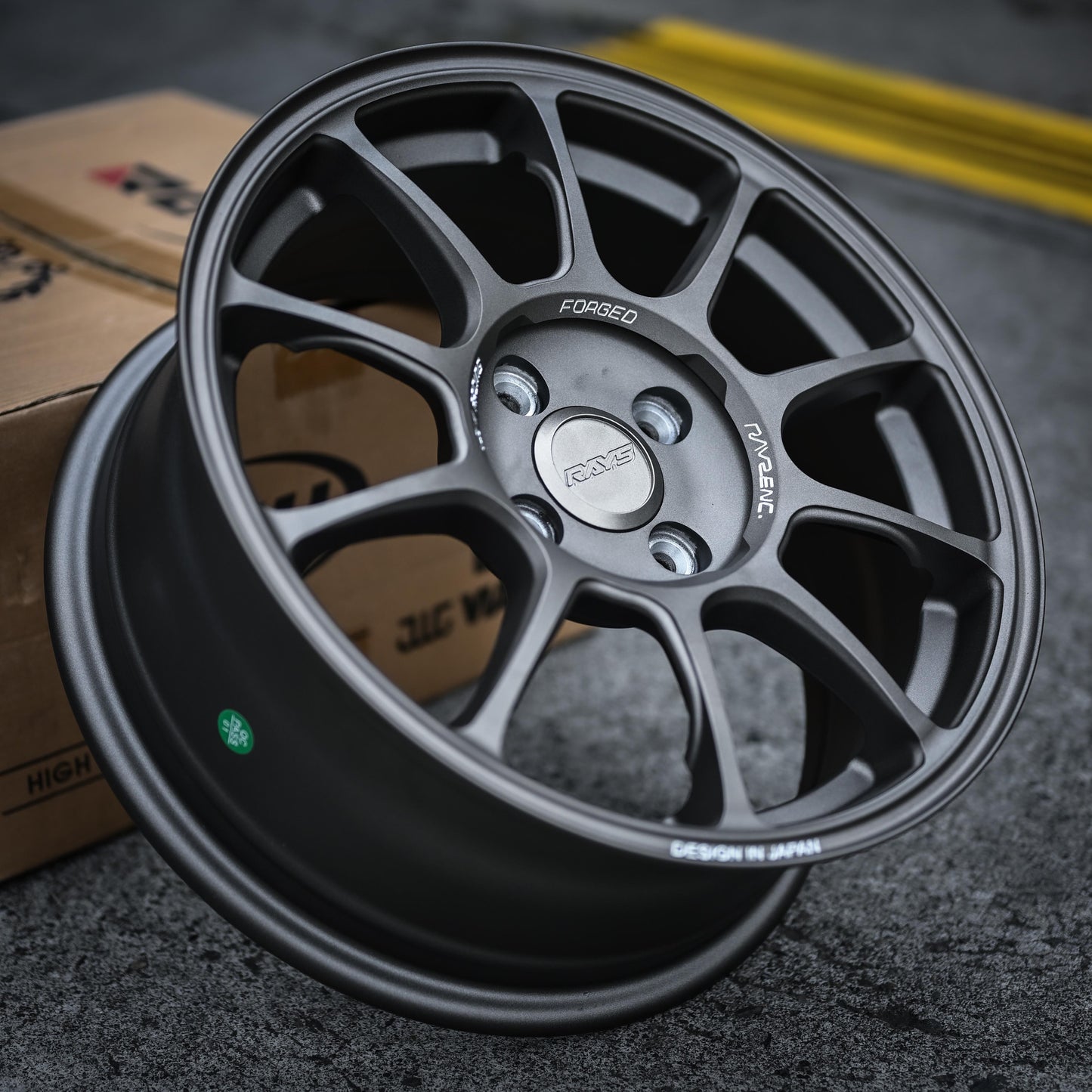 AQX74H-409 15X6.5 4X100 ET35 CB73.1