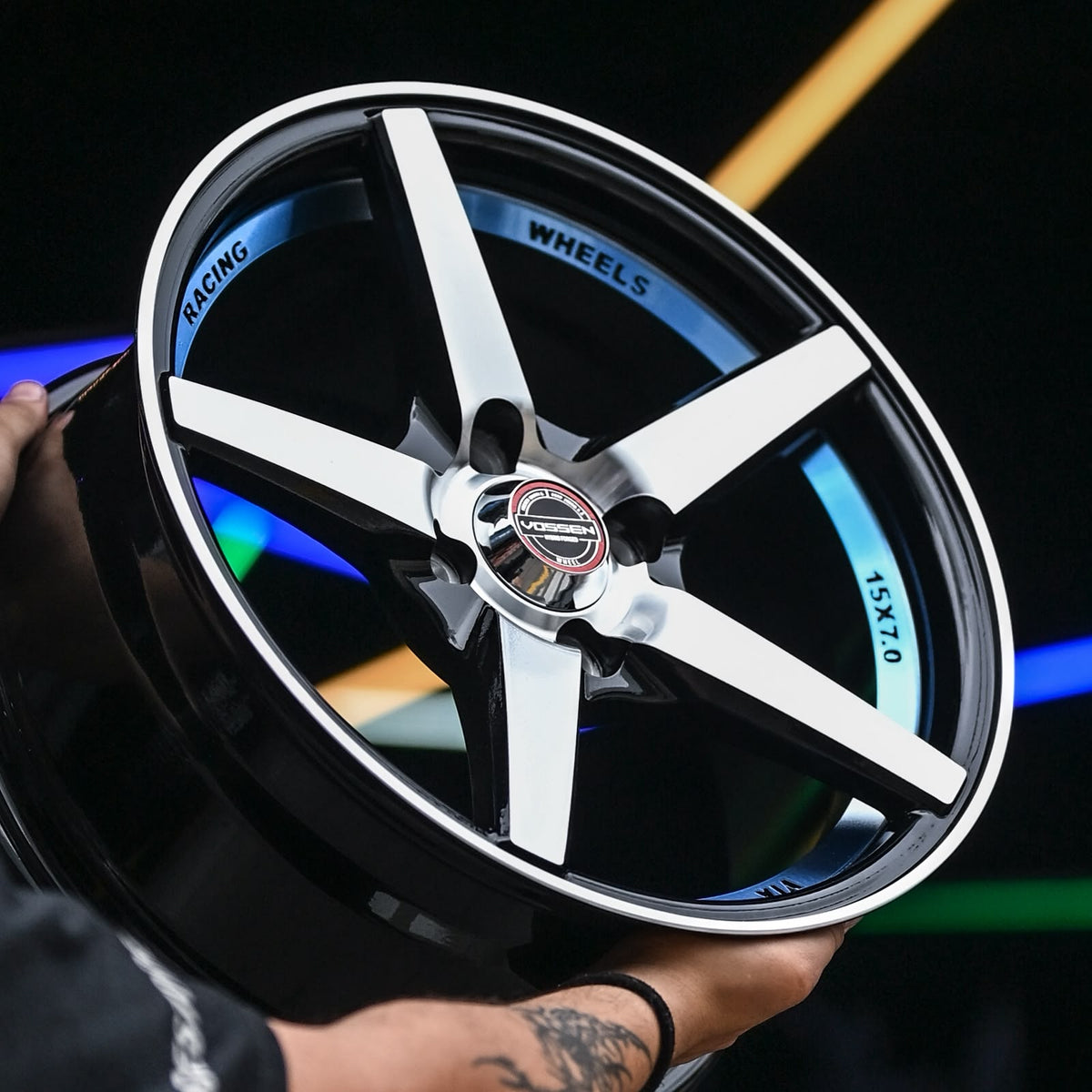 AQX74H-571 15X7 8X100/114.3 ET35 CB73.1