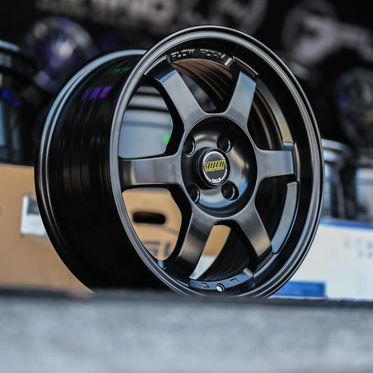 AQX74H-587 15X6.5 4X100  ET38 CB73.1