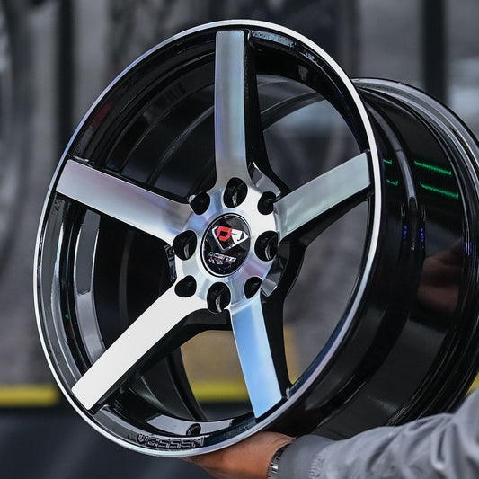 AQX74H-609 15x7 8x100/114.3 ET35 CB73.1