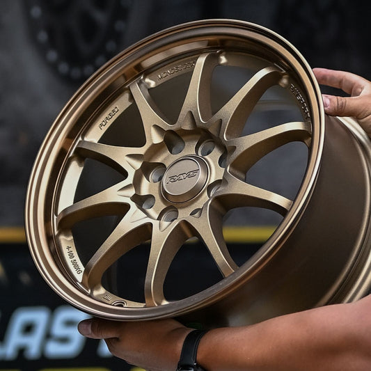 AQX74H-628 15X7 8X100/114.3 ET35 CB73.1