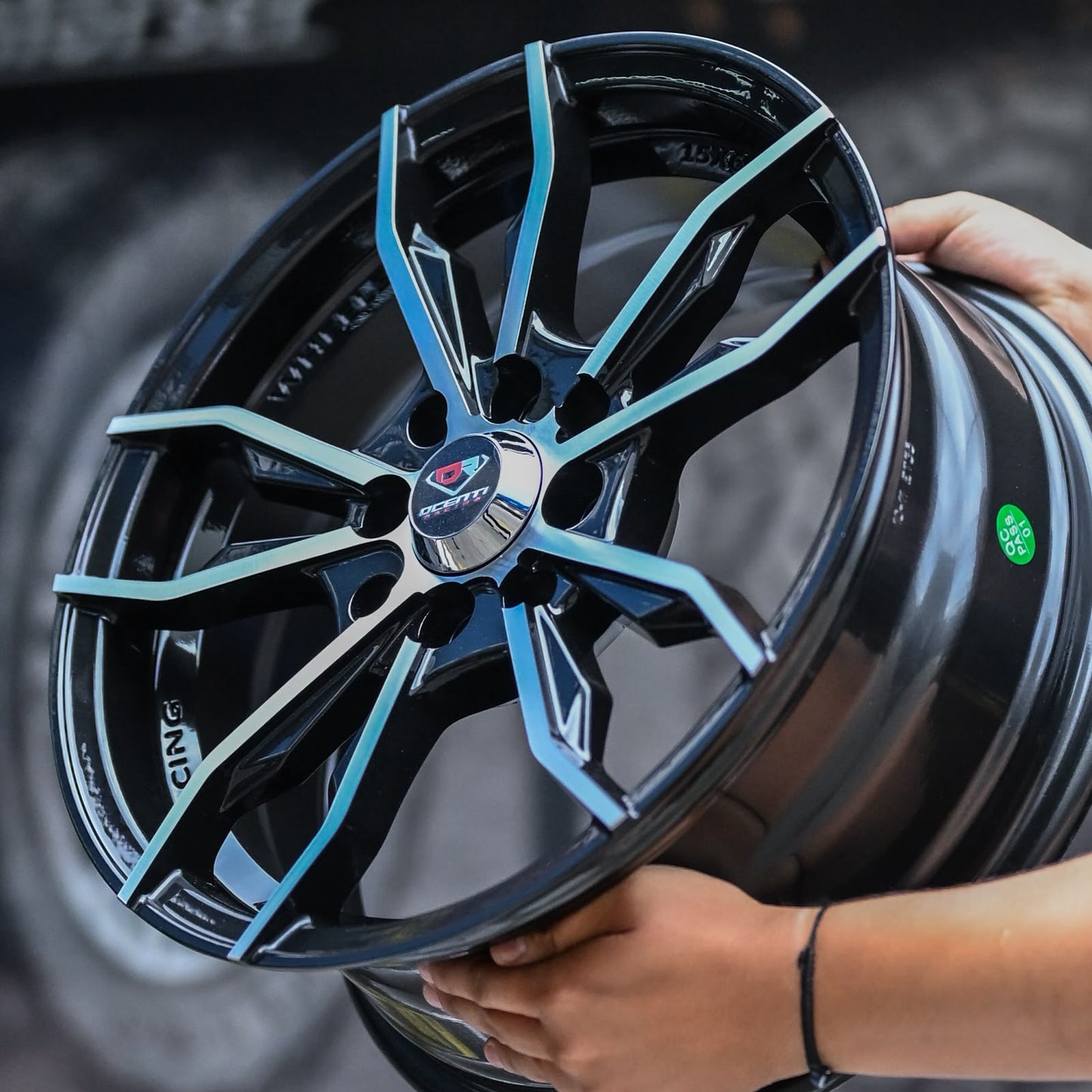 AQX74H-641 15X6.5 8X100/114.3 ET35 CB73.1