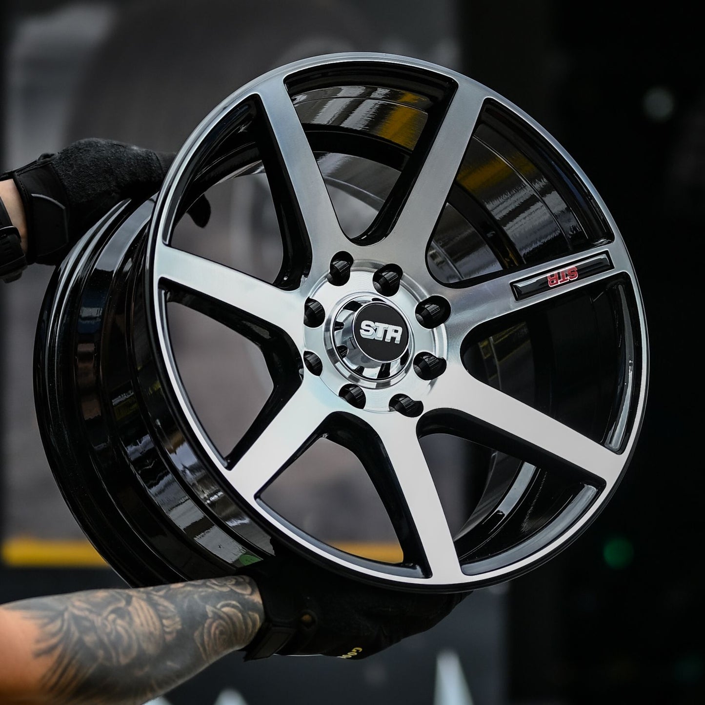 AQX84H-189 15x8 8/100/114 ET20 CB73.1