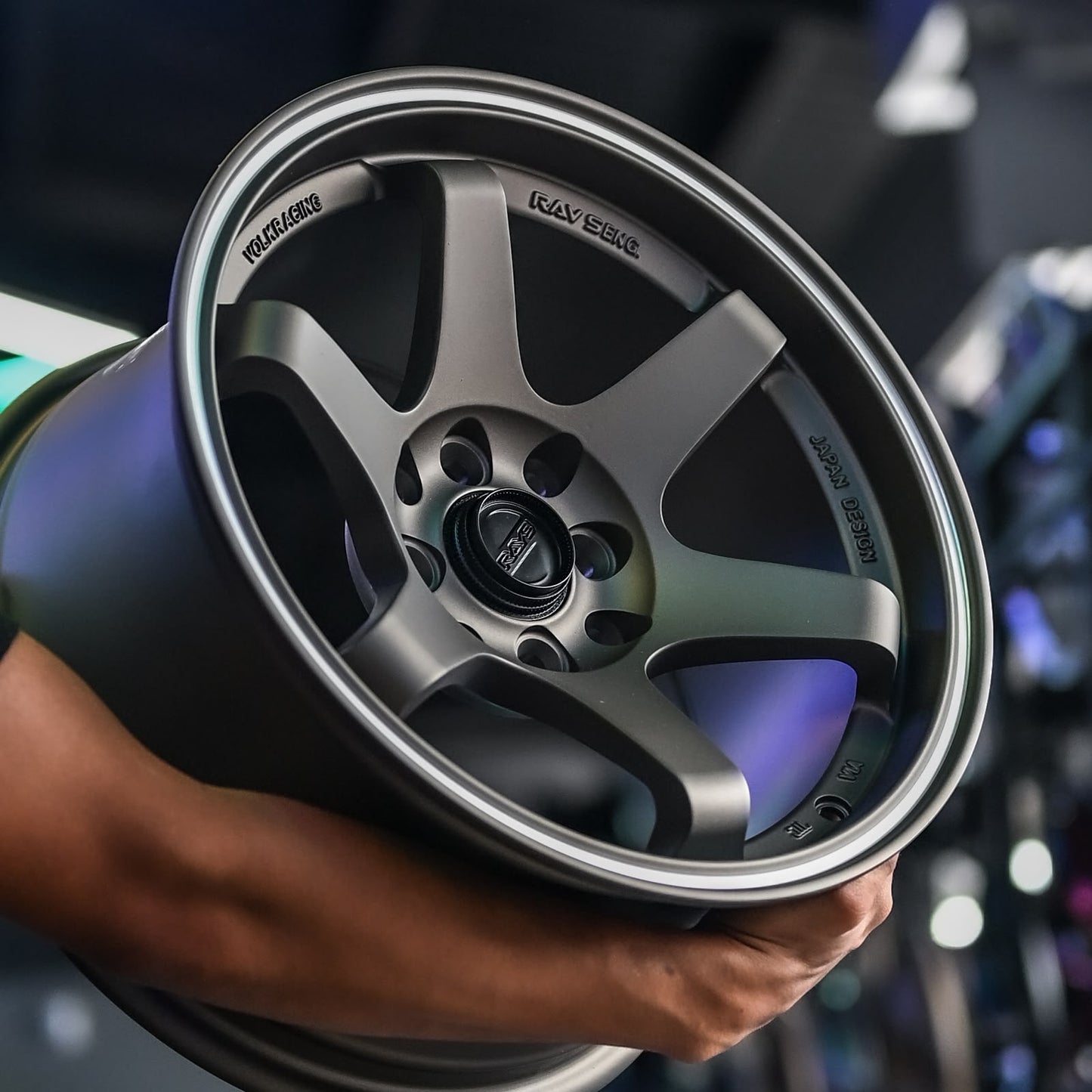 *AQX84H-213* 15X8.25 8X100/114 ET20 CB73.1