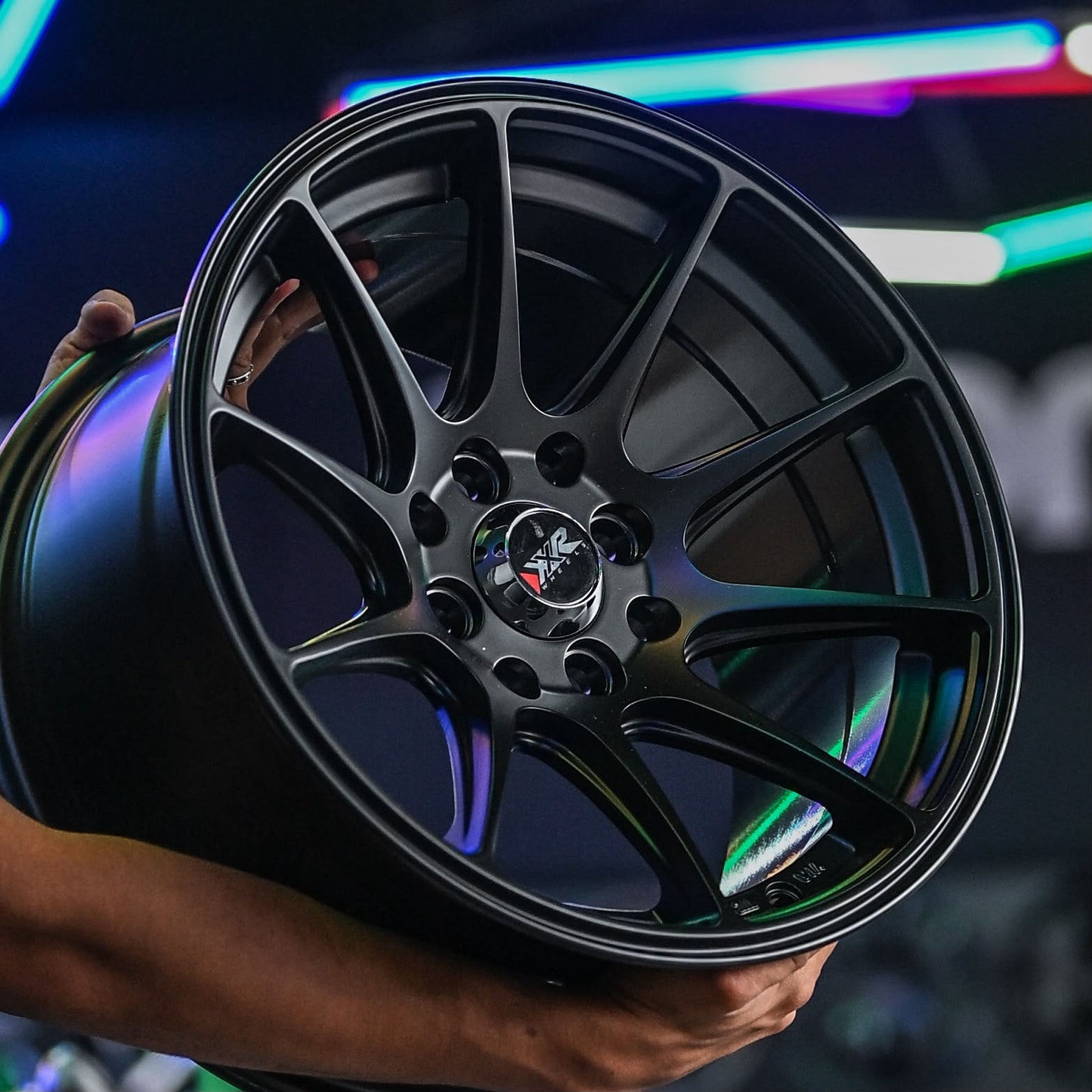 *AQX84H-221* 15X8 8X100/114 ET20 CB73.1
