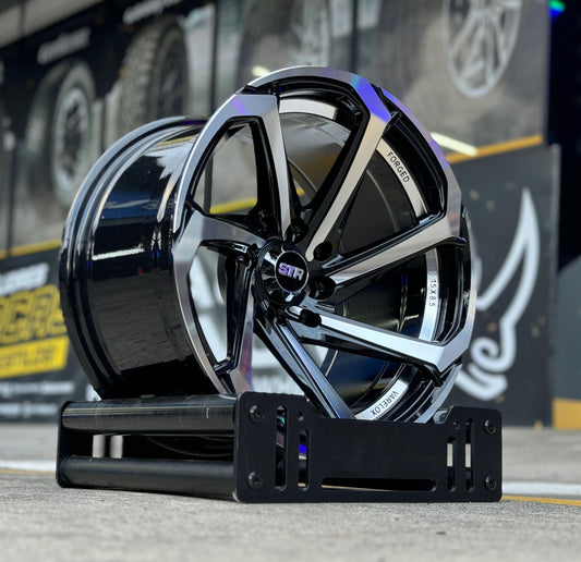 AQX84H-368 15x8.5 8X100/114.3 ET-10 CB73.1