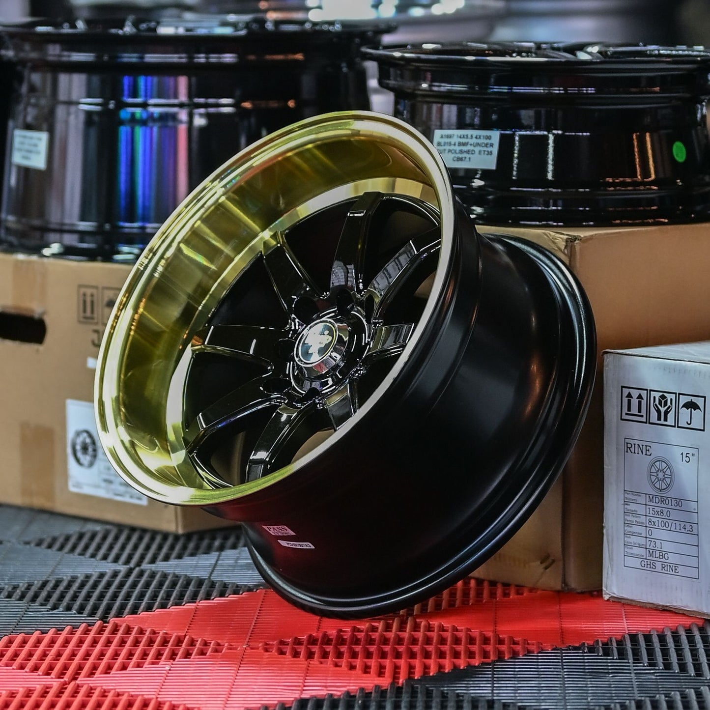 AQX84H-423 15X8 8/100/114.3 ET0 CB73.1
