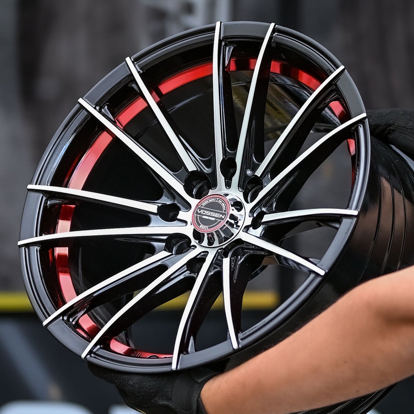 AQX84H-472 15X8 4X100/114.3 ET18 CB67.1