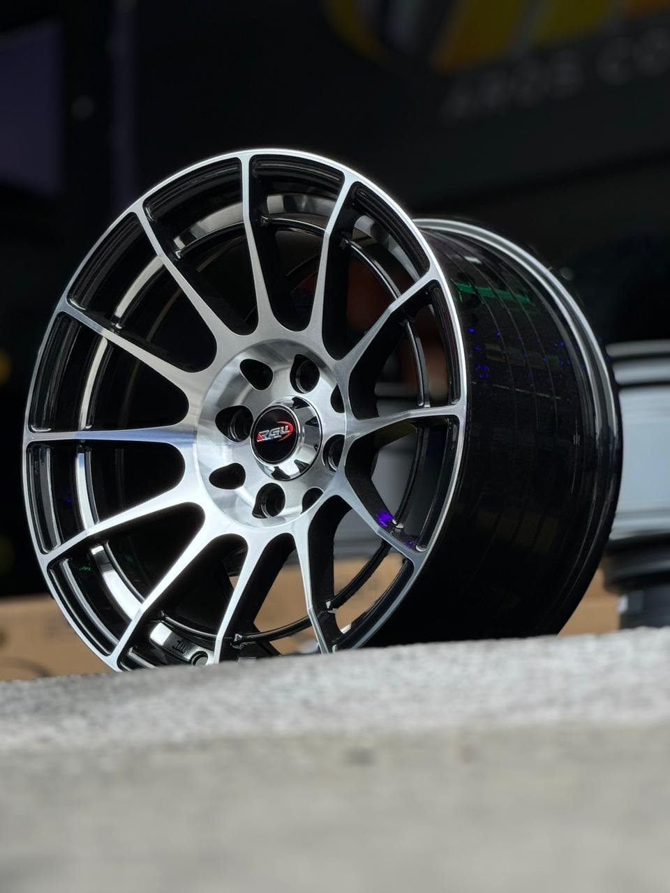 AQX84H-479 15x8 4x100/114.3 ET15 CB73.1