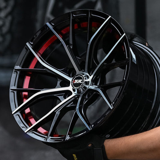 AQX84H-495 15X8 8X100/114.3 ET18 CB67.1