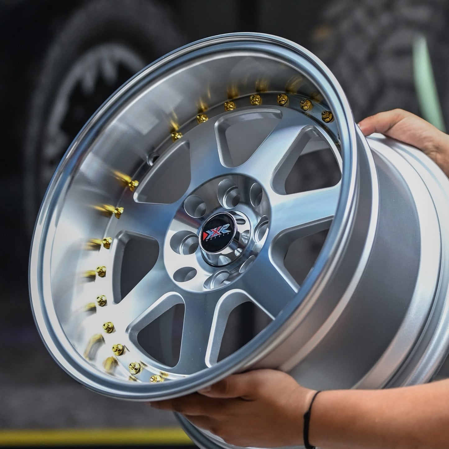 AQX84H-507 15X8.5 8X100/114.3 ET22 CB73.1