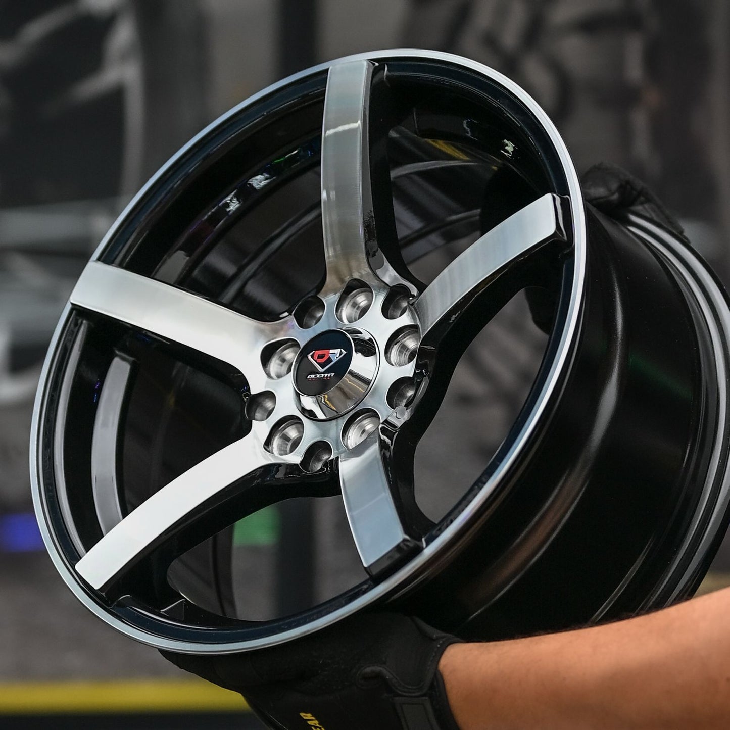 AQX85H-107 15x7.0 10X100/114.3 ET32 CB73.1