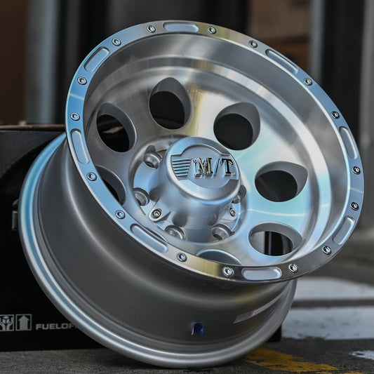 AQX86H-150 15X8.0 6X139.7  ET-30 CB106.2