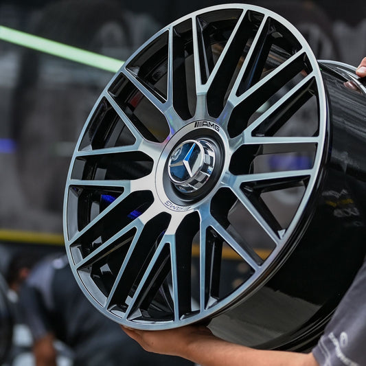 AV5HM-38 20X8.5 5X112 ET38 CB66.56 + AV5HM-39 20X9.5 5X112 ET43 CB66.56