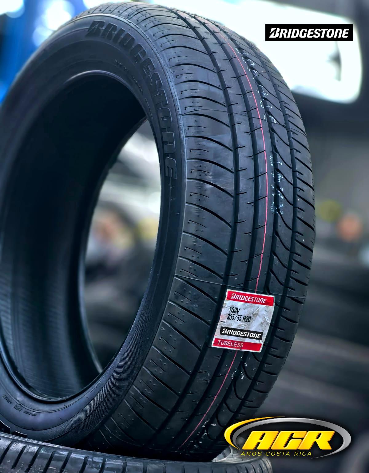 235/55R20 Bridgestone Dueler H/L 33A