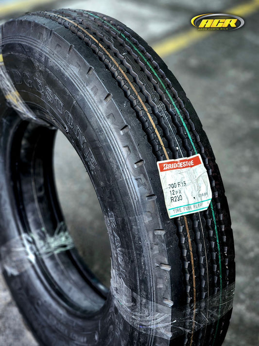 7.00R15 BRIDGESTONE V-STEEL RIB230 12PR