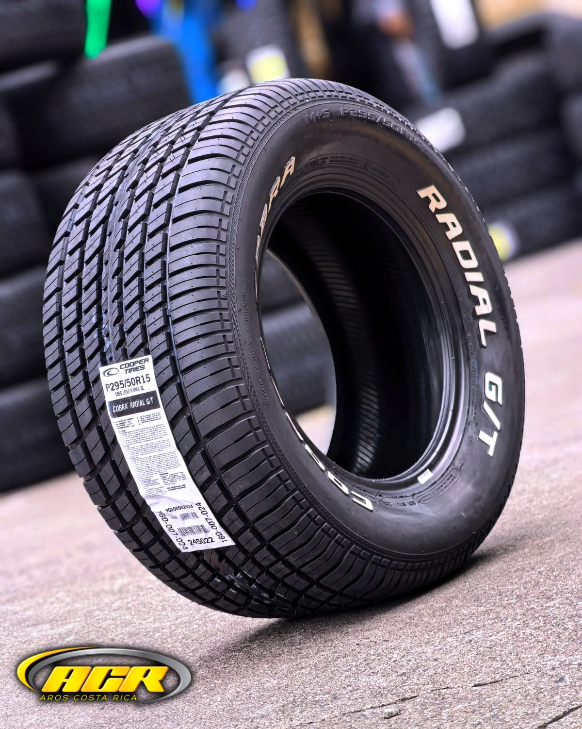 295/50R15 Cooper Cobra Radial GT